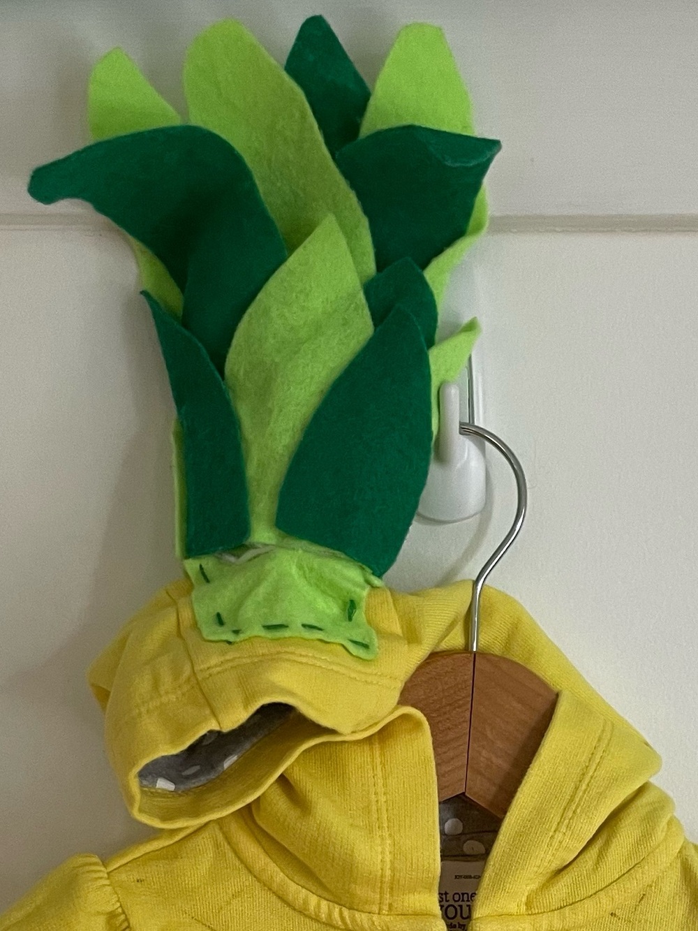 $5 💥Pineapple Costume for Halloween, Handmade, Felt Stem, Hatched Ruffle Hoodie